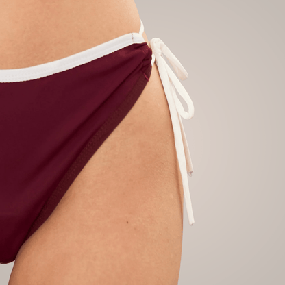 Periodenbikini Panty „Lily“ burgund
